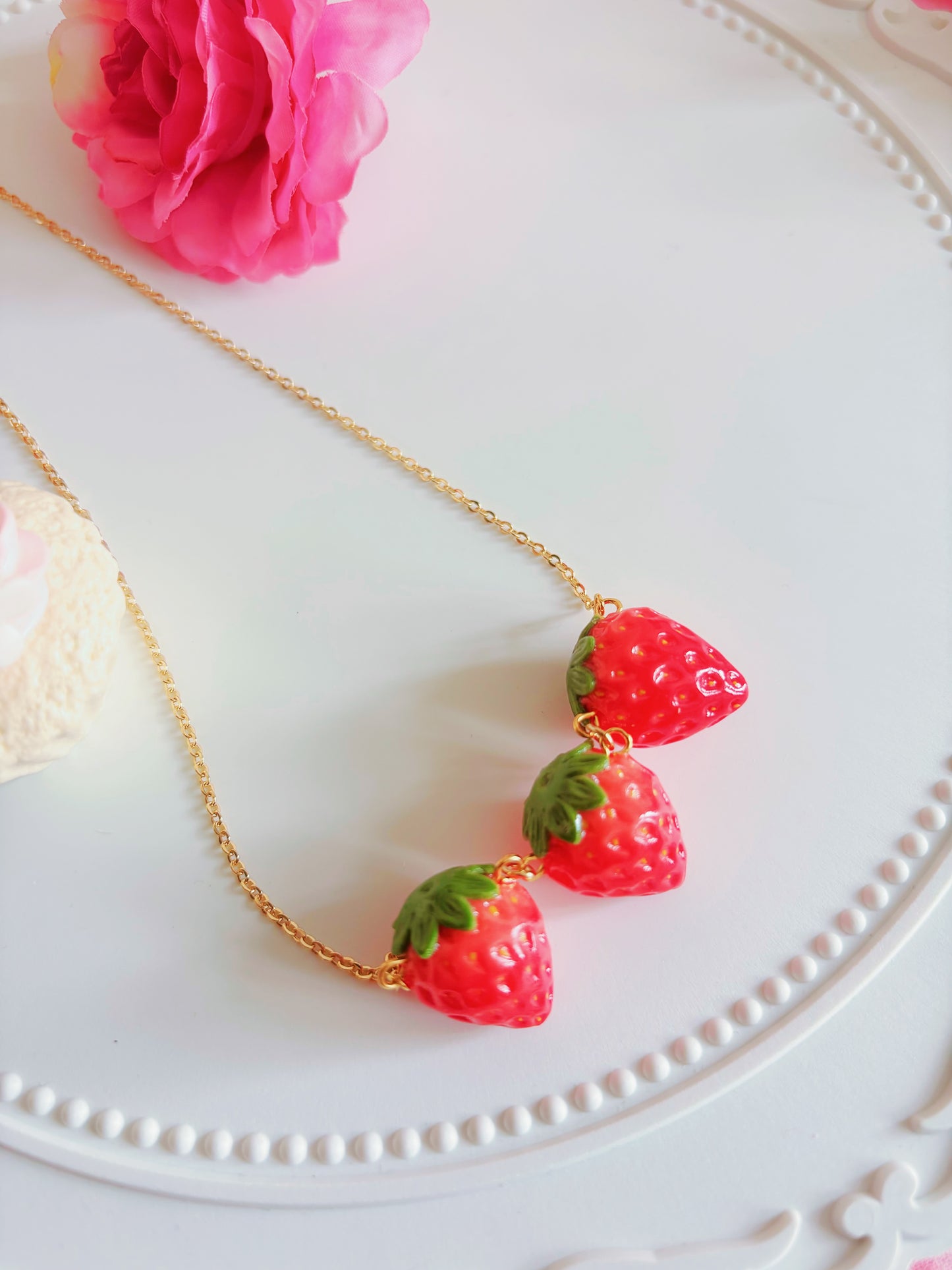 日本手工-可愛草莓頸鏈
