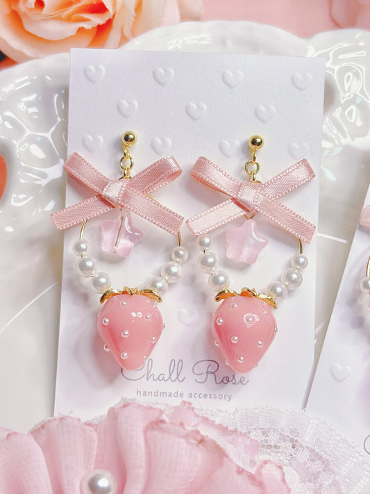 蝴蝶結圈圈草莓耳環