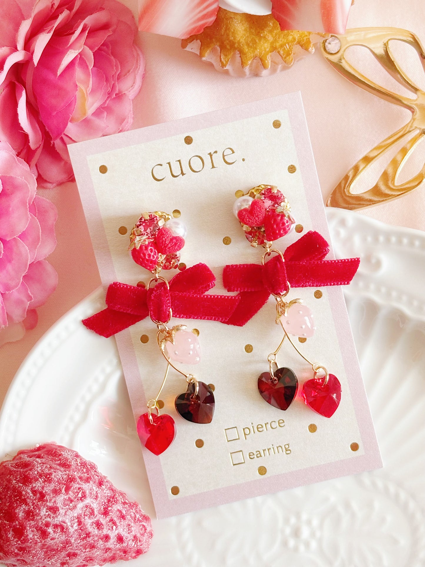 日本手工—Cuore紅色草莓蝴蝶結耳環