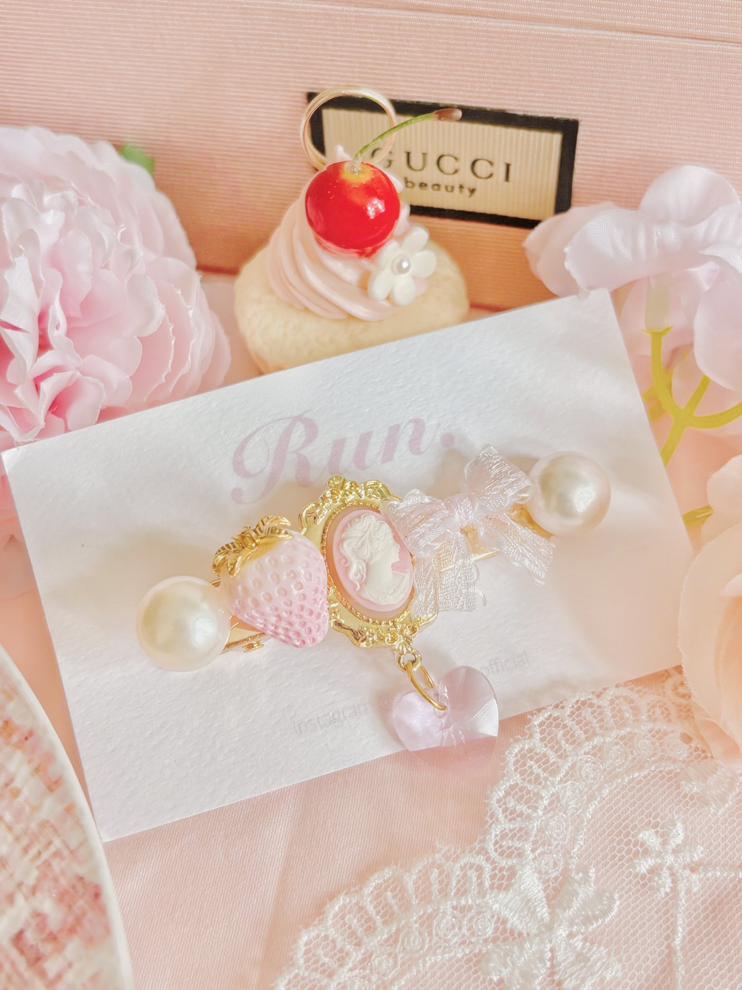 日本手工—復古草莓少女髮夾