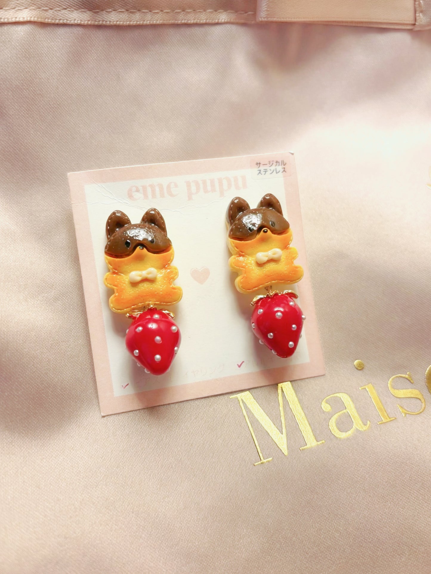 餅乾小熊草莓耳環