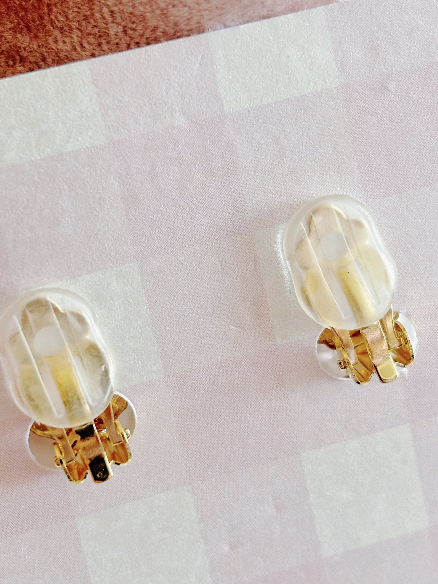 日本手工—蝴蝶結草莓水晶粉色耳夾