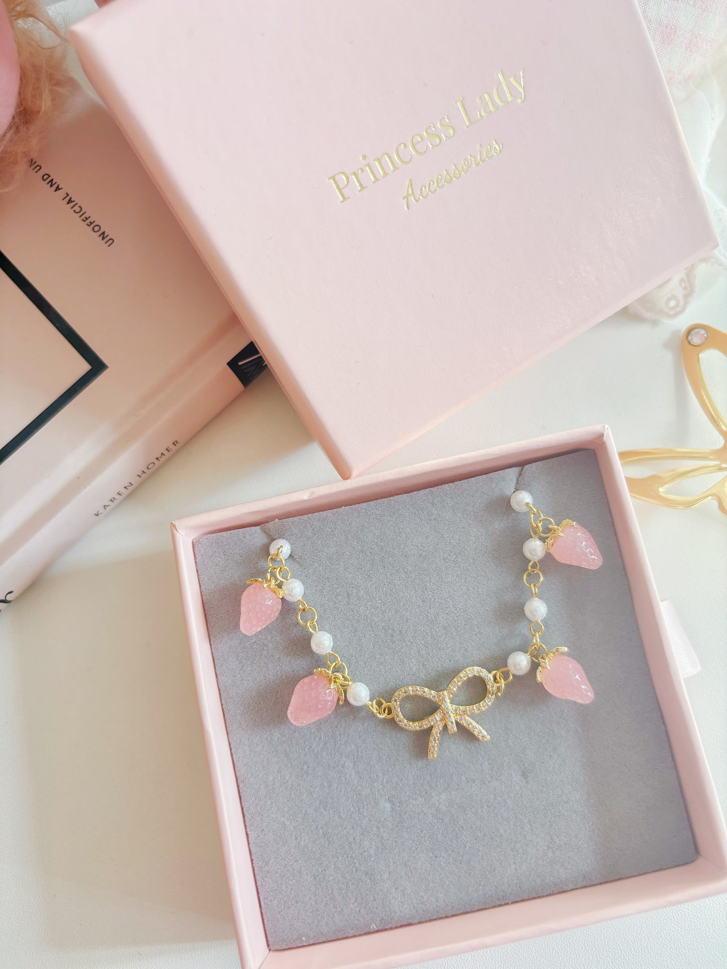 日本手工-金色蝴蝶結多莓珍珠手鏈