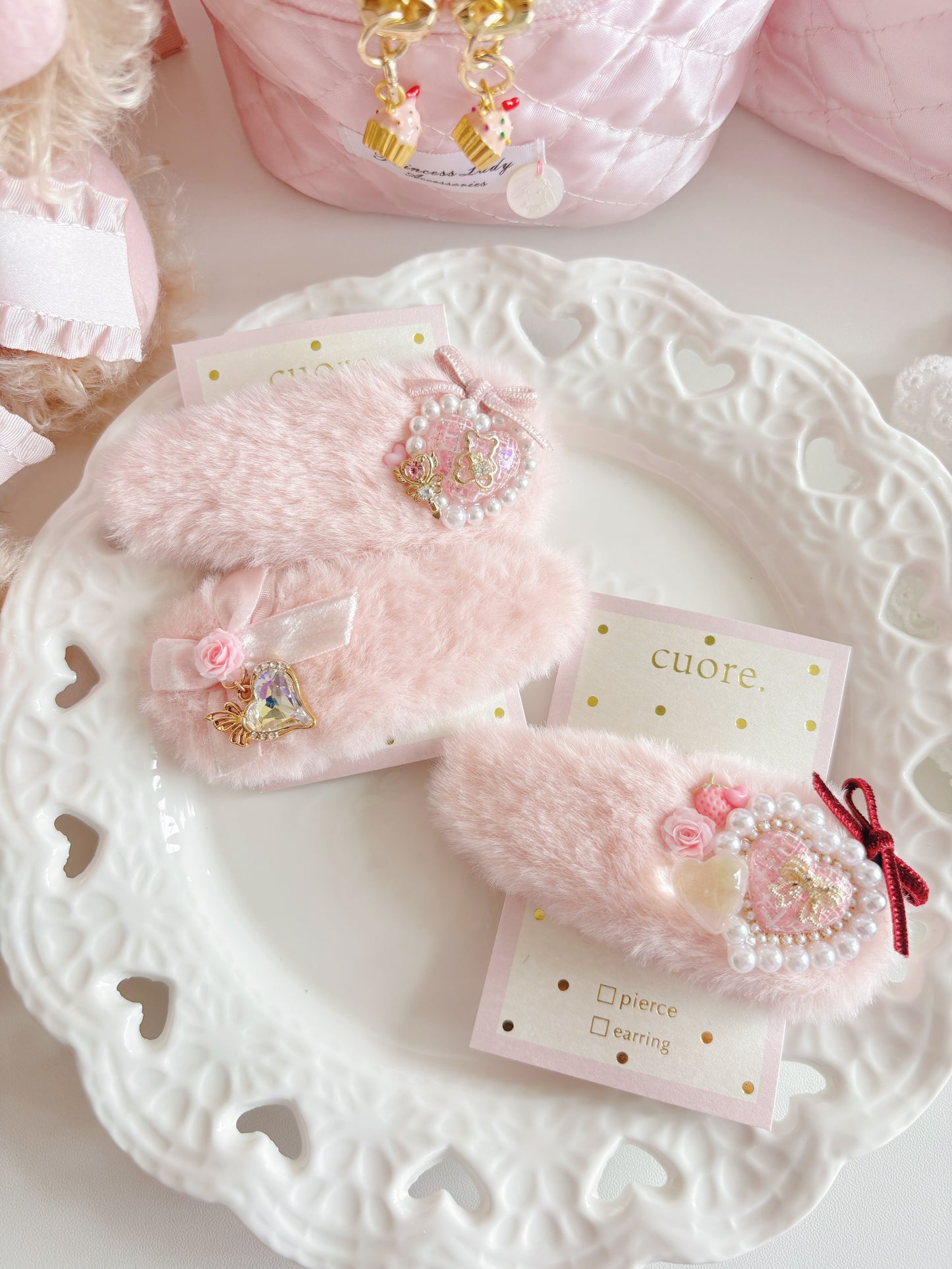 日本手工-可愛甜美風心心毛茸髮夾