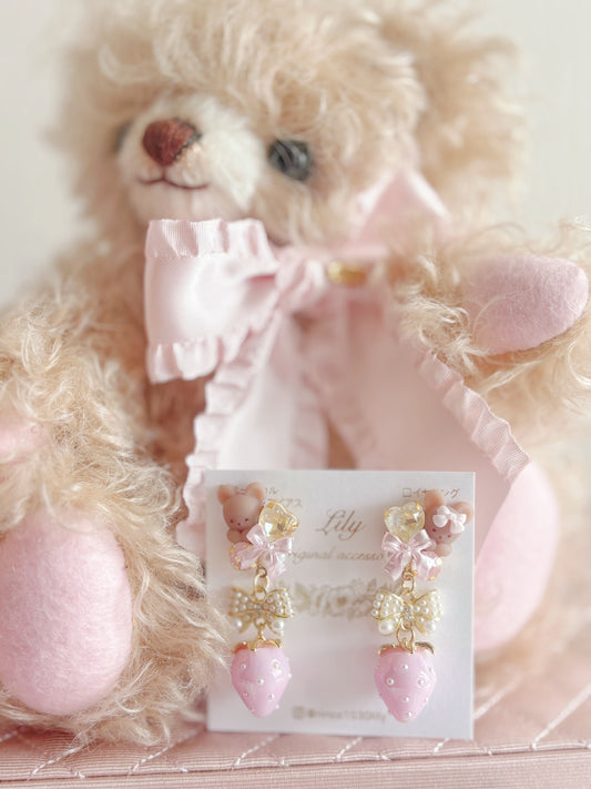 日本可愛手工—Lily小熊草莓水晶耳環