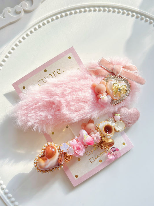 小熊粉色毛毛咖啡豆髮夾 (一對)