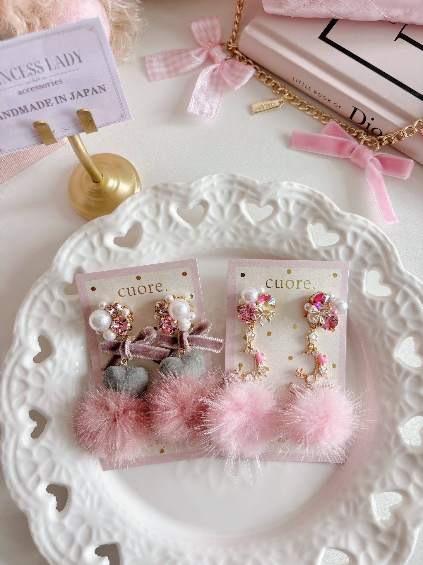 日本手工-半月公主毛茸耳環