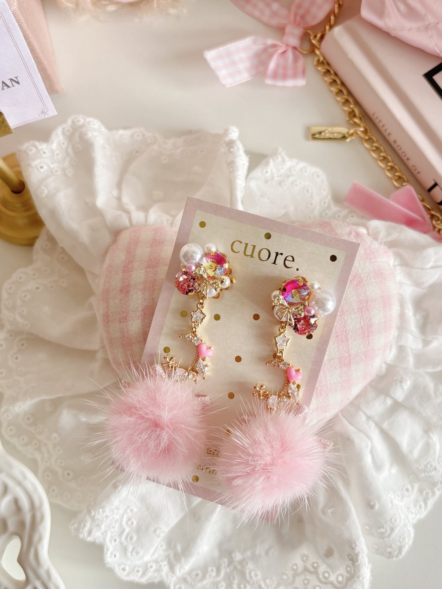 日本手工-半月公主毛茸耳環