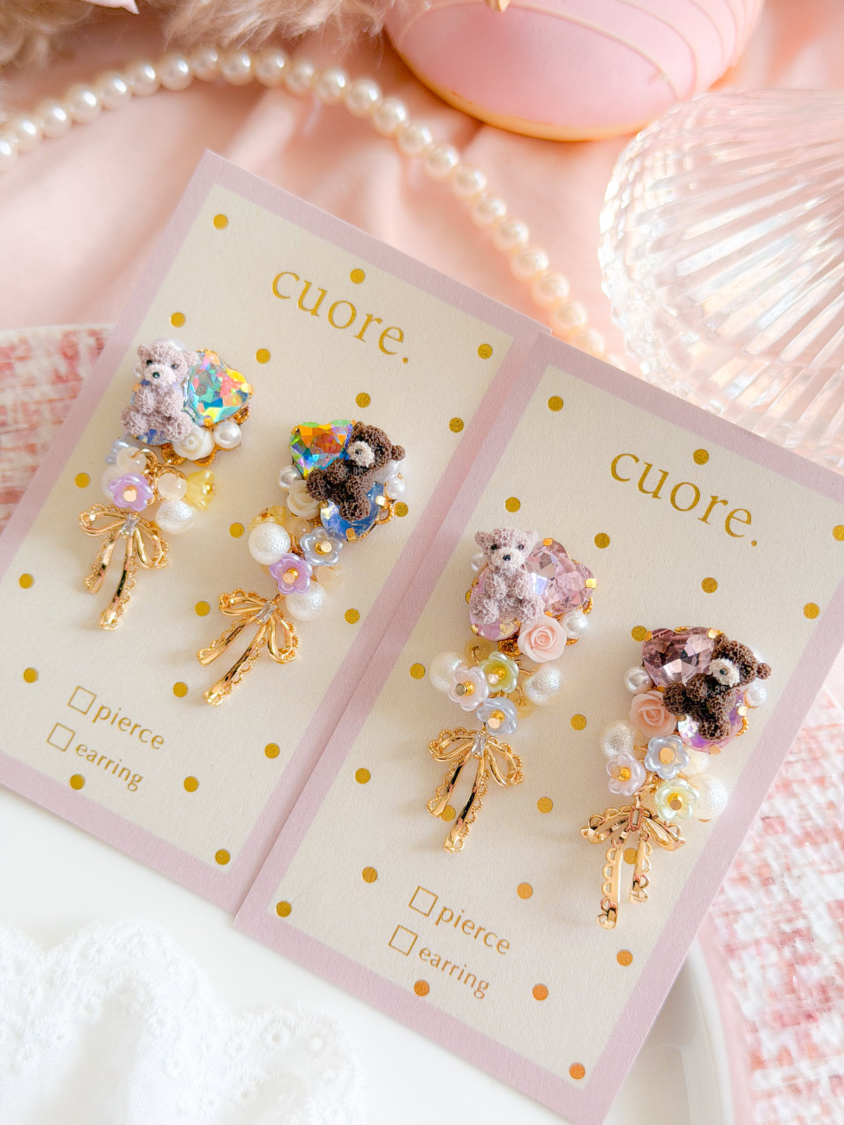 CUORE｜小熊花球蝶結水晶耳環