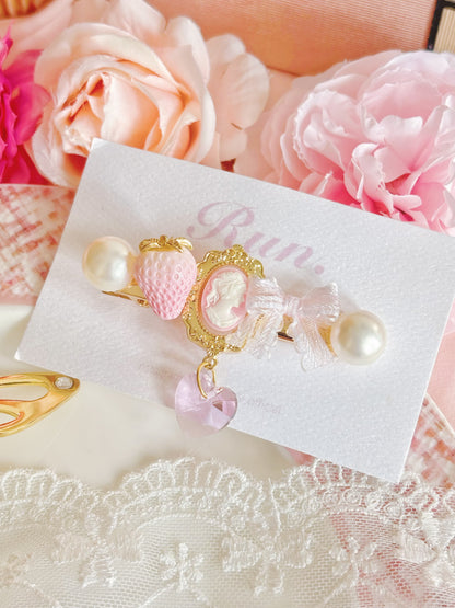 日本手工—復古草莓少女髮夾