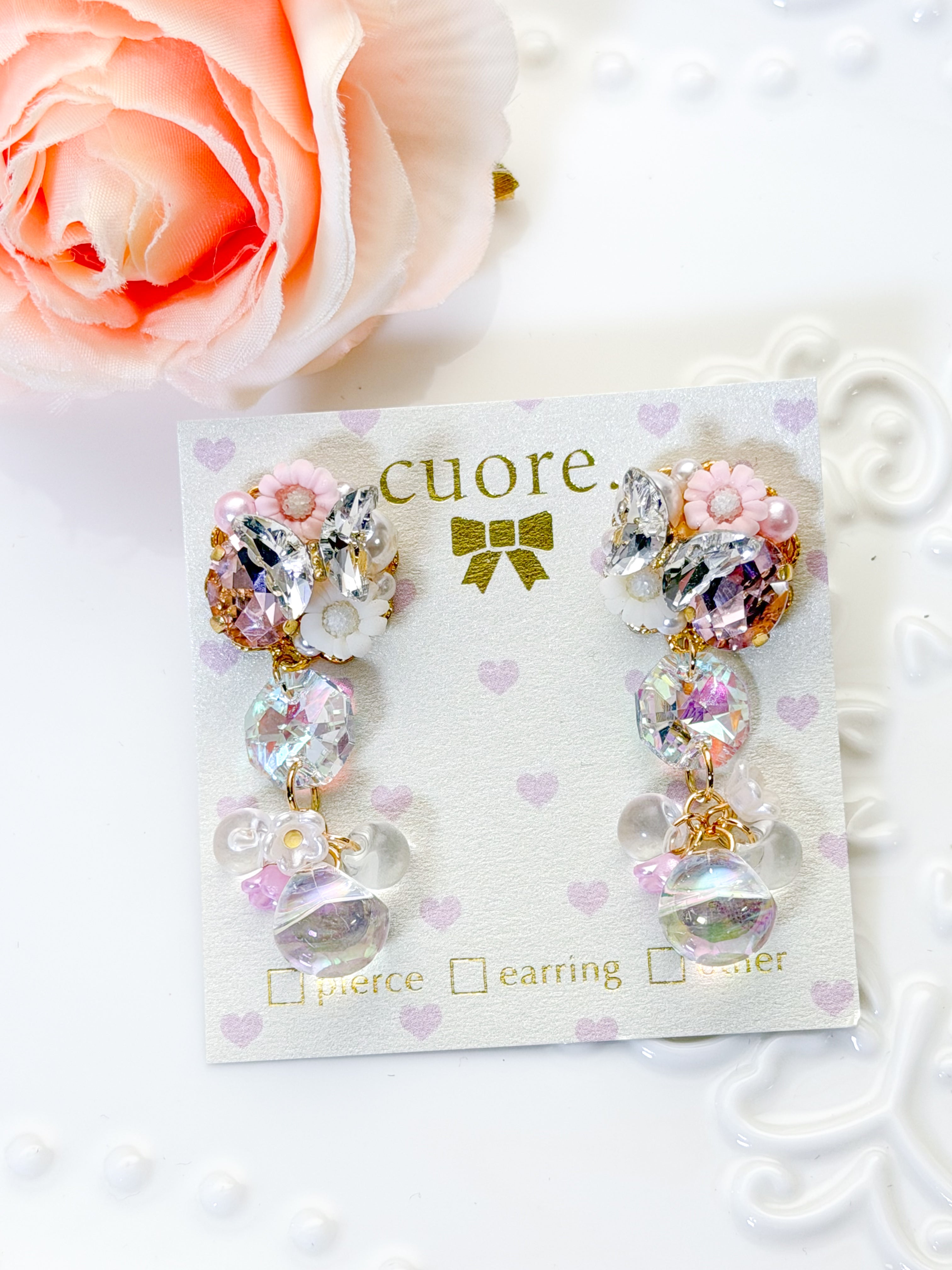Cuore 獨家｜ 水晶花花立體晶球耳環