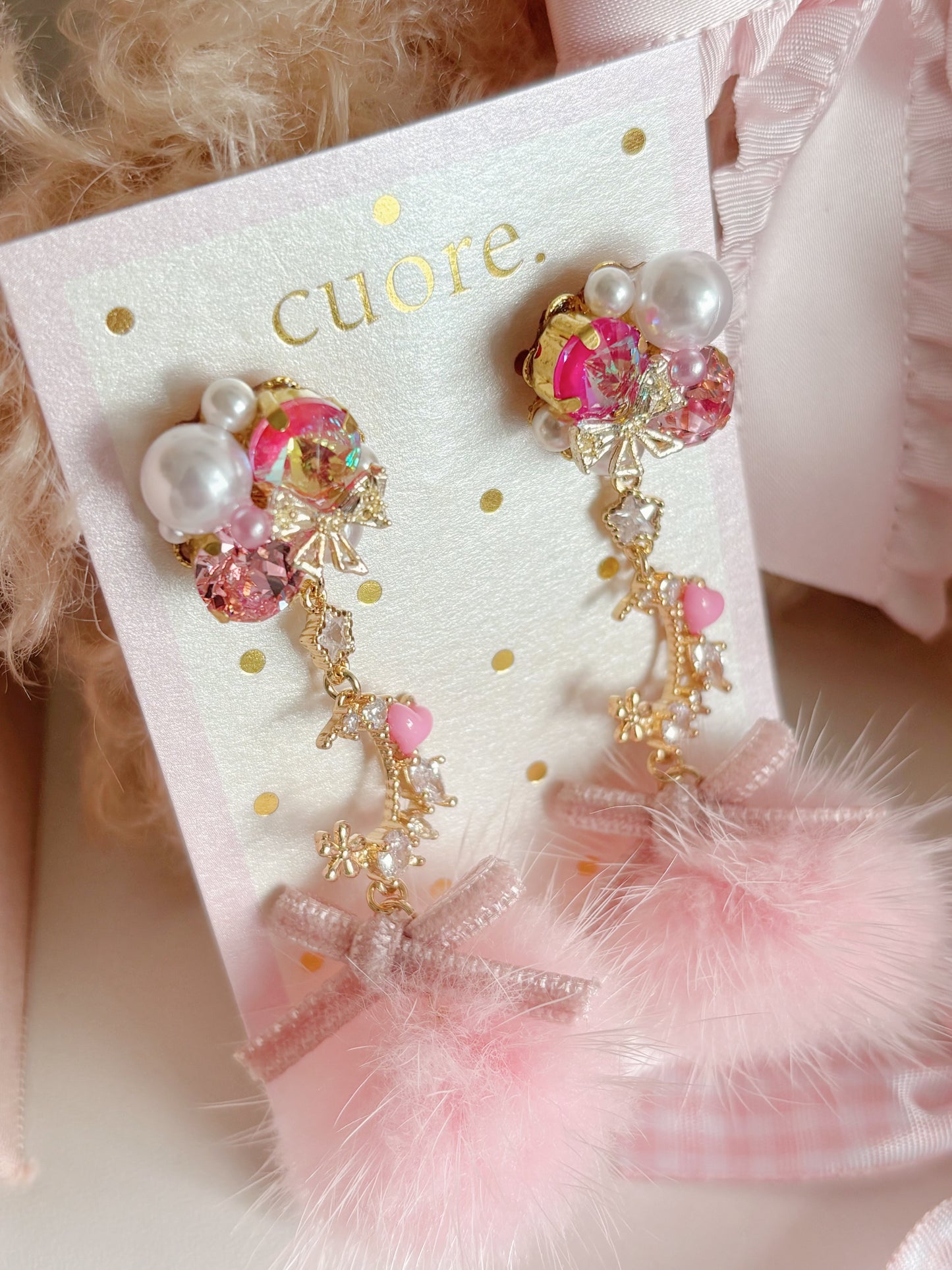 日本手工-半月公主毛茸耳環