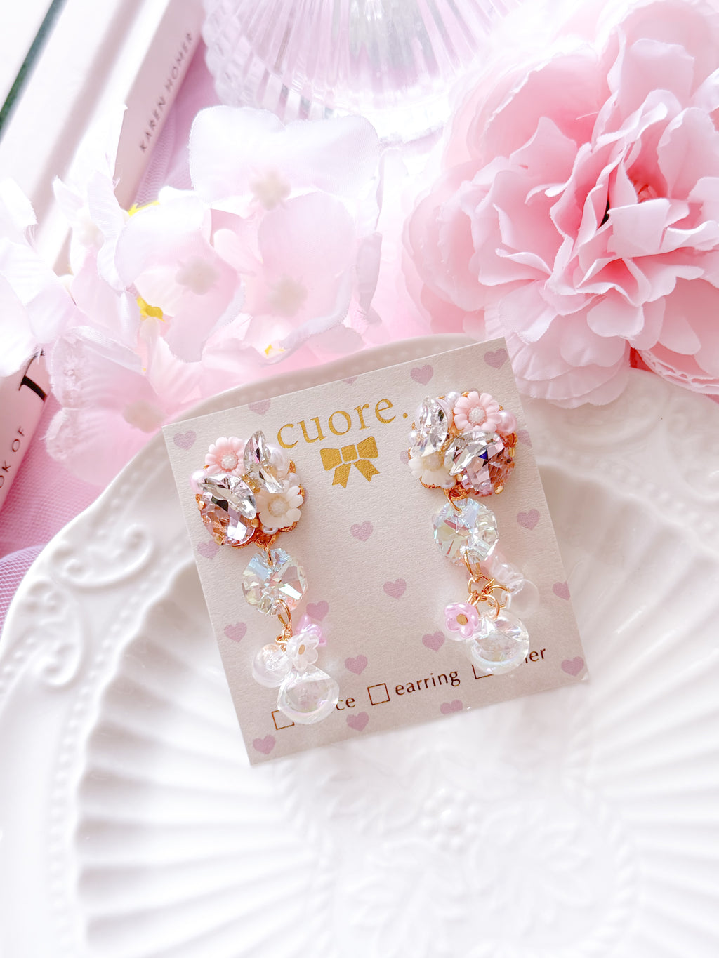 Cuore 獨家| 簡約蝴蝶結水晶耳環