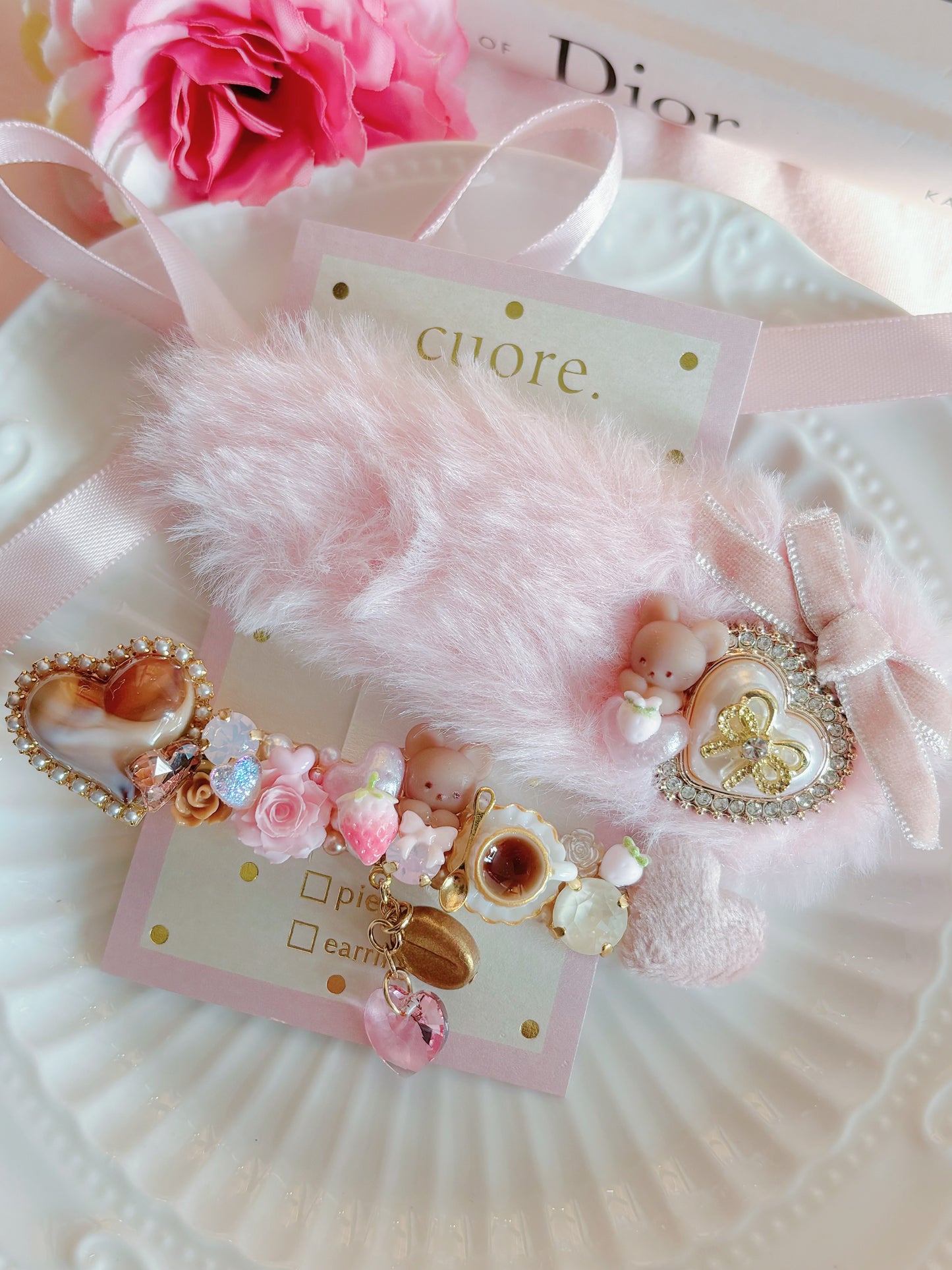 小熊粉色毛毛咖啡豆髮夾 (一對)