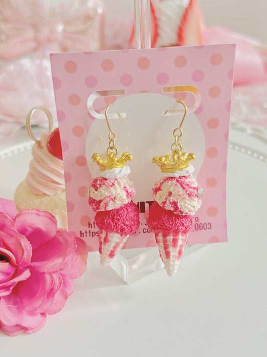 日本手工-仿真草莓皇冠雪糕耳環