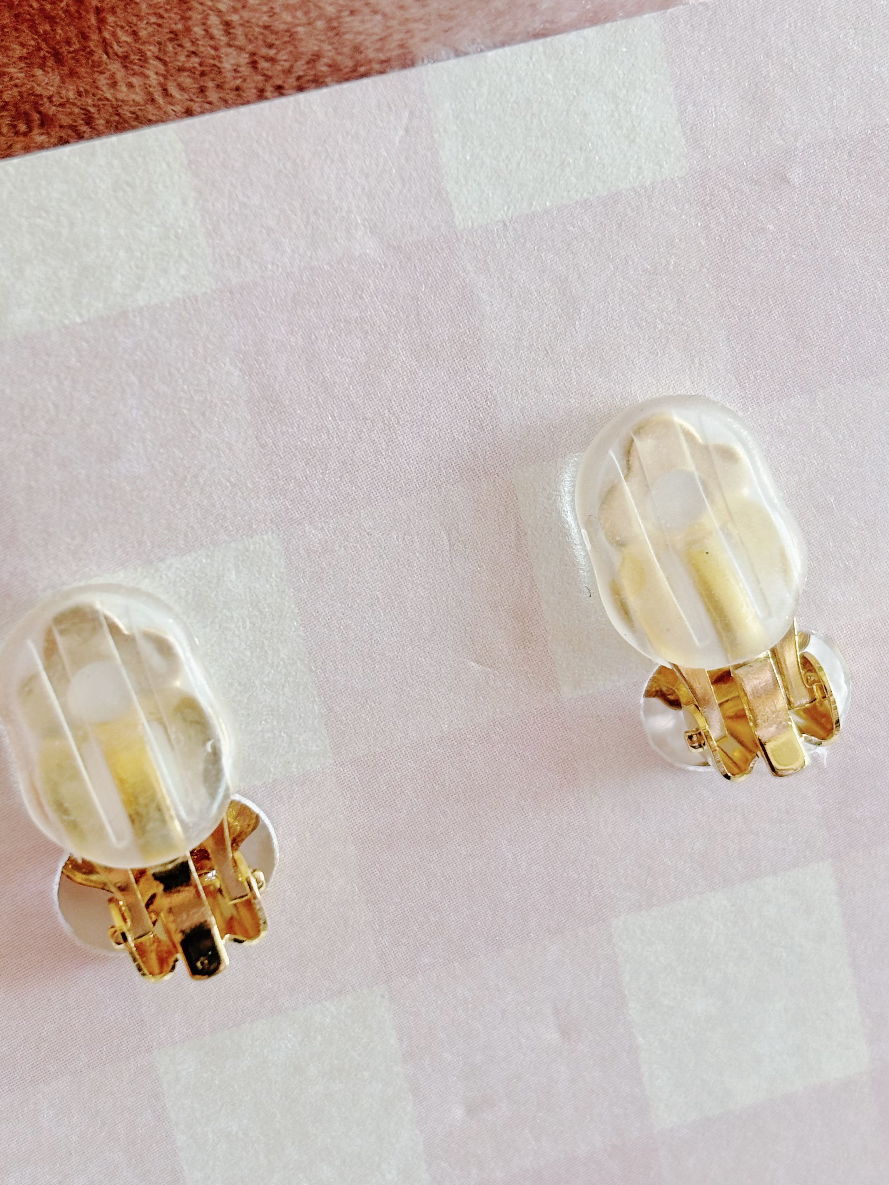 日本手工—蝴蝶結草莓水晶粉色耳夾￼